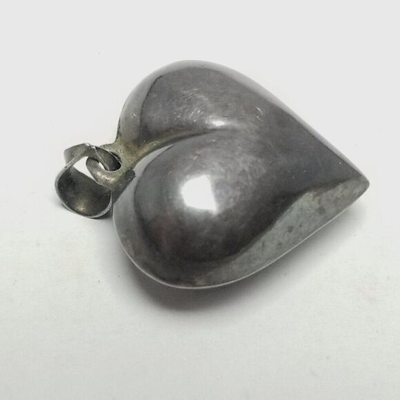 Vintage Puffy Heart Pendant, Tarnished Silver Tone, Charm, Sweetheart Estate - Picture 2 of 6